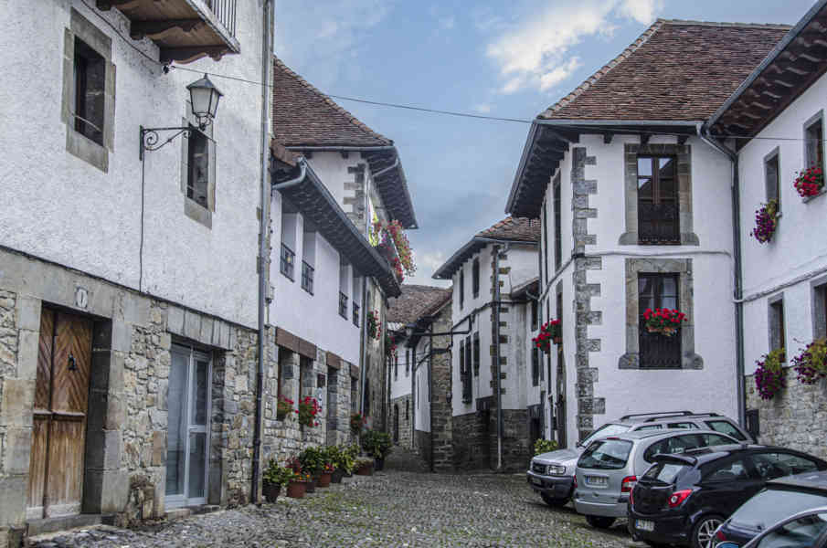 Comunidad Foral de Navarra 133 - Ochagavia.jpg